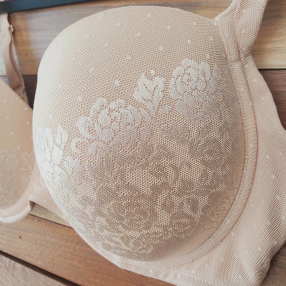 Sonoma Stunning Support Full Coverage Beige Bra Size 34DD Lingerie - Picture 2 of 6